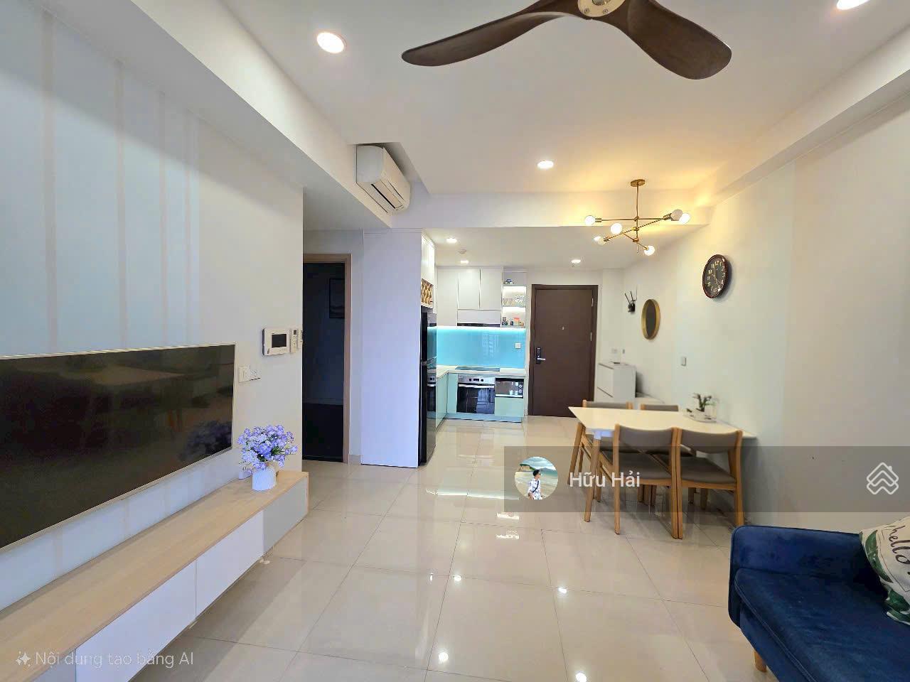 Cho thuê 2PN giá rẻ chỉ 14 triệu tại The Botanica, DT 57m2, tầng cao view đẹp.