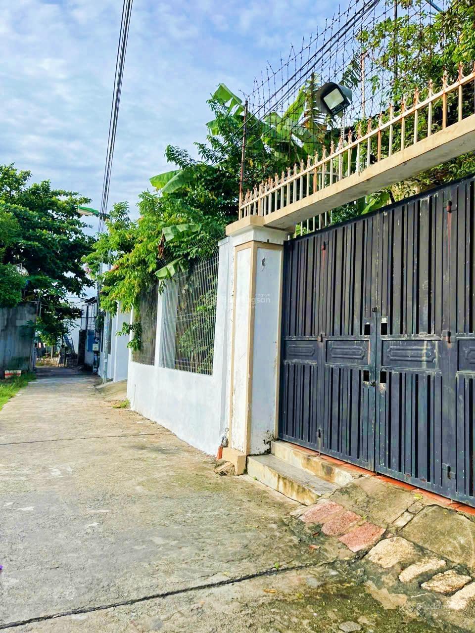 [ Hẻm ô tô Mai Thị Dõng _ gần cao đẳng Y Tế Khánh Hoà **  Giá : 6,5 tỷ