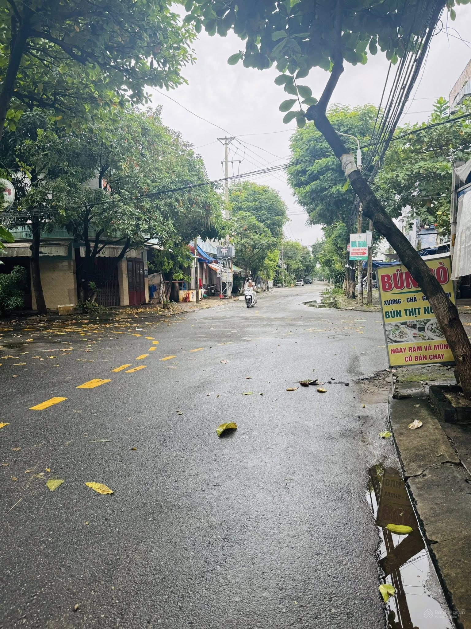 1% anh em môi giới nhận đủ chính chủ bán lô đất MT Dũng Sĩ Thanh Khê, Đà Nẵng