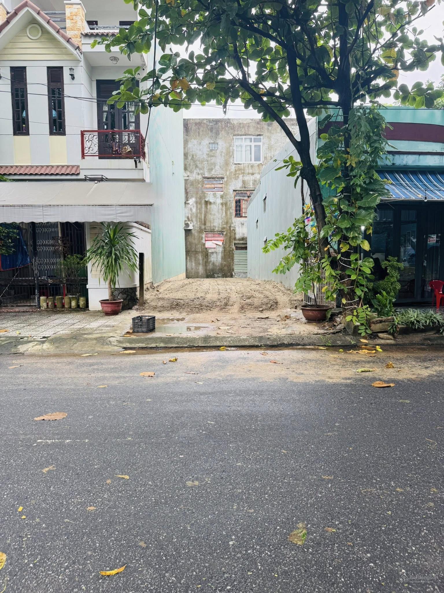 1% anh em môi giới nhận đủ chính chủ bán lô đất MT Dũng Sĩ Thanh Khê, Đà Nẵng