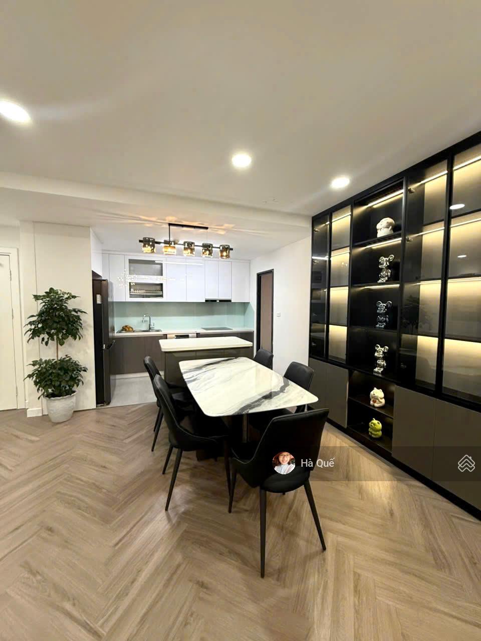 EM QUẾ BÁN CĂN HỘ TẠI SKYLAKE - 2PN- 69m2- giá 8,x tỷ - Căn Góc 3 PN- 96m2- Giá 12,x tỷ