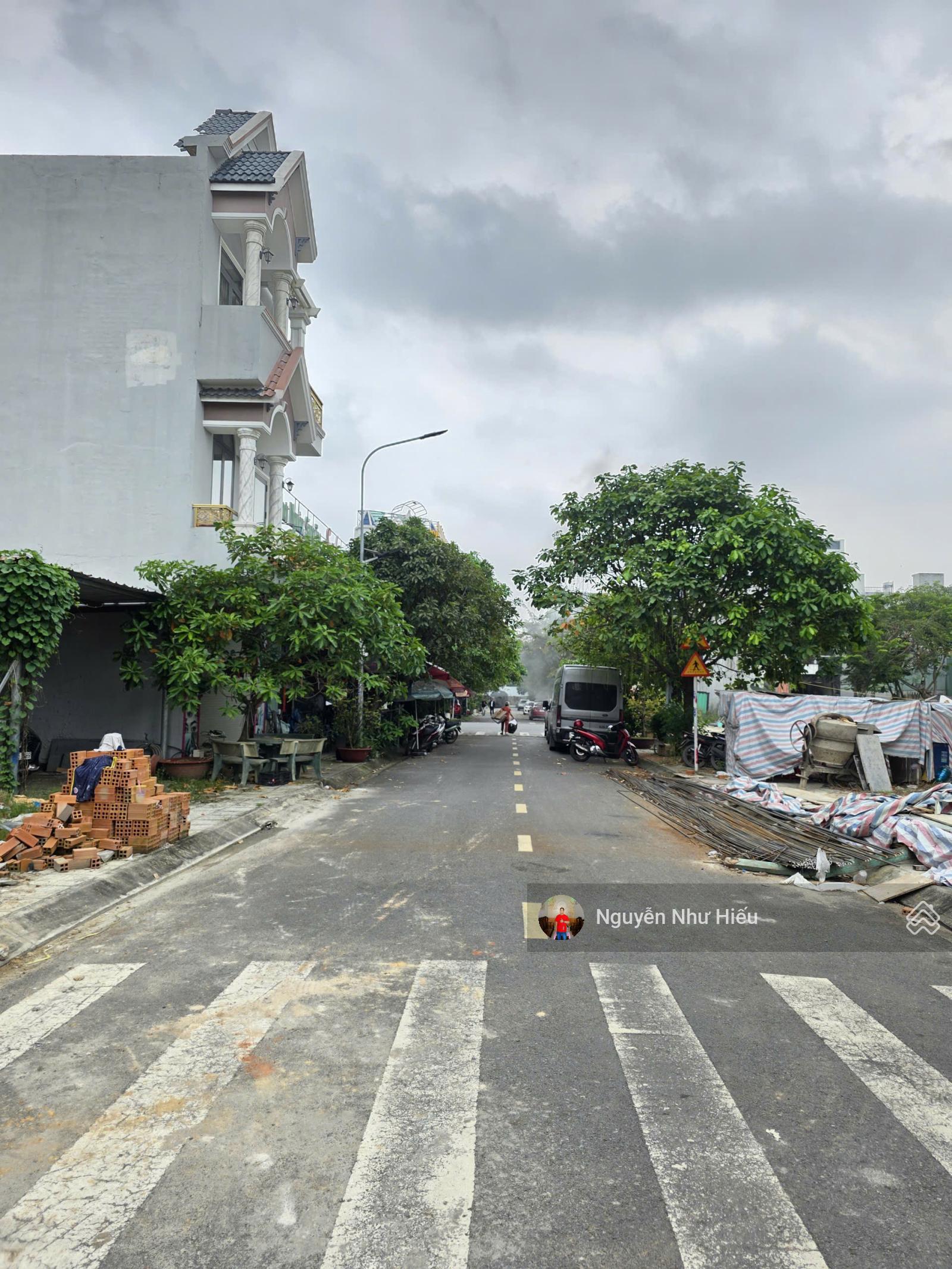 Giảm 100TR Bán nhà mà 5X18,5m KDC The Sun City gần vòng xoay An Phú 1km, p.An Phú, Tp.Thuận An