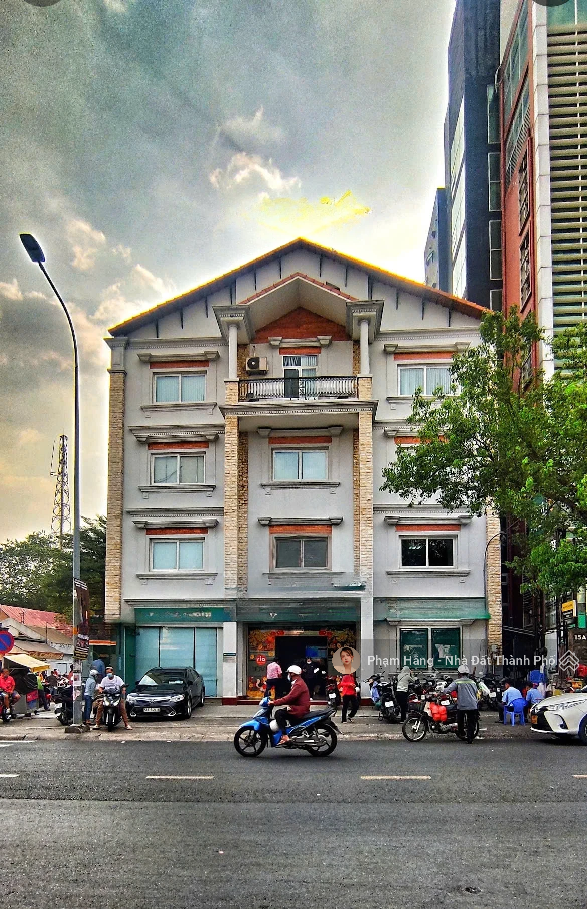 Nguyên căn Hoàng Hoa Thám dt 300m2 Nguyên căn Hoàng Hoa Thám dt 300m2