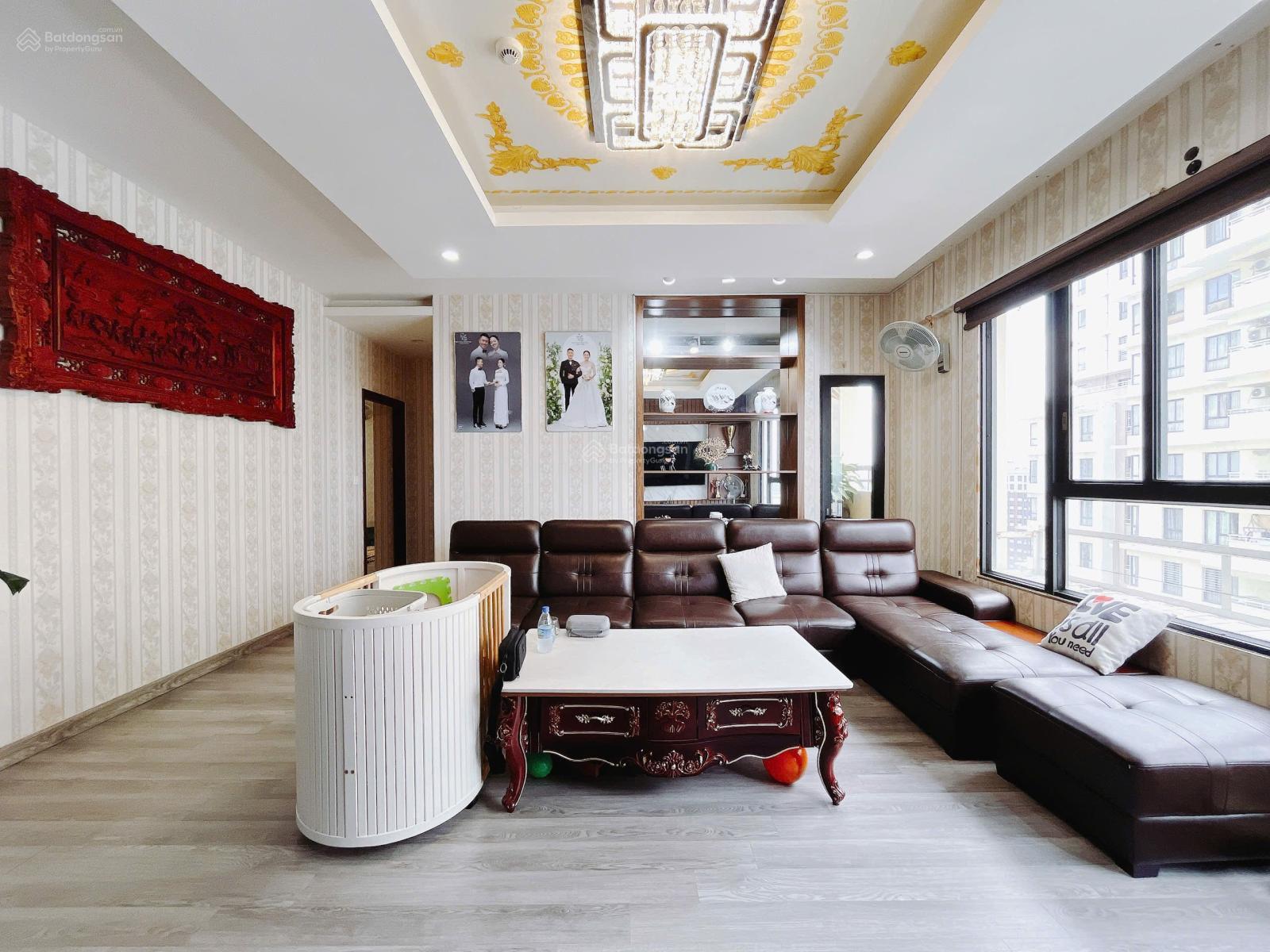 Cho thuê CC 4PN 4WC, 160m2 tại The Era Town, Q7, HCM, giá siêu hời 18 triệu VND