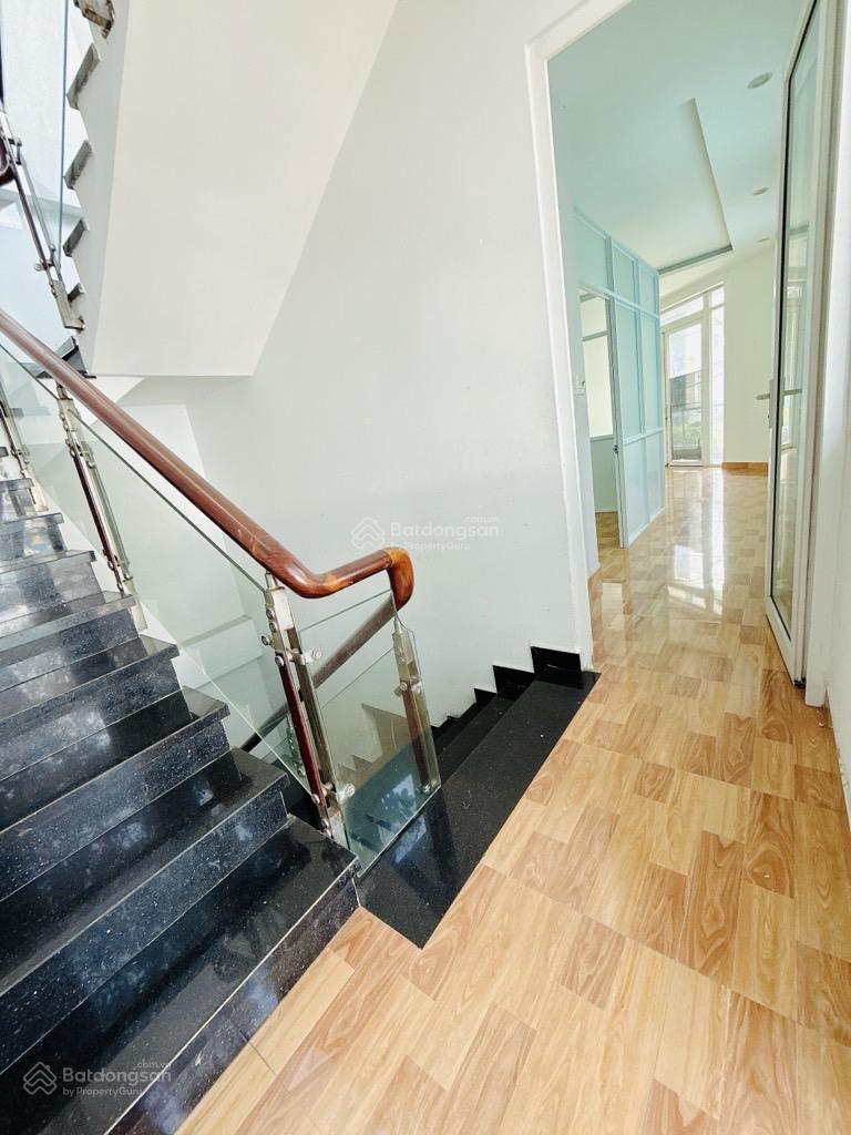 Siêu hiếm 60m2 - Lô góc mặt tiền KD đỉnh - 5 tầng - Đường 20m - Khu Vip - Phú Thọ Hoà - Tân Phú Siêu hiếm 60m2 - Lô góc mặt tiền KD đỉnh - 5 tầng - Đường 20m - Khu Vip - Phú Thọ Hoà - Tân Phú