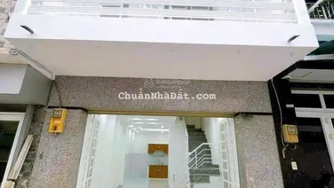 Bán nhà đường nhựa xe hơi tránh Vĩnh Hội ngang 4m vuông vức