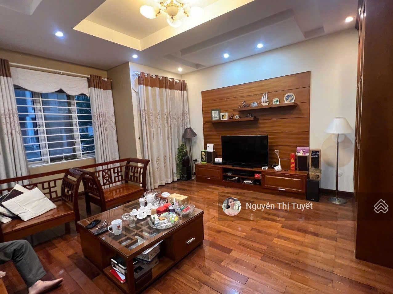 Chính chủ bán gấp nhà phân lô Mỗ Lao, Hà Đông, vỉa hè ô tô tránh, kinh doanh, 68m2, giá 18.2tỷ Chính chủ bán gấp nhà phân lô Mỗ Lao, Hà Đông, vỉa hè ô tô tránh, kinh doanh, 68m2, giá 18.2tỷ