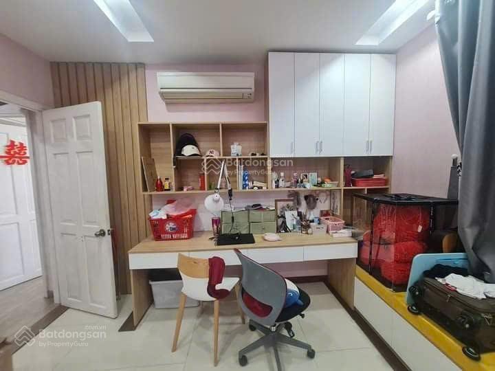 Cần bán căn hộ chung cư H2 Hoàng Diệu, P. 8, Quận 4