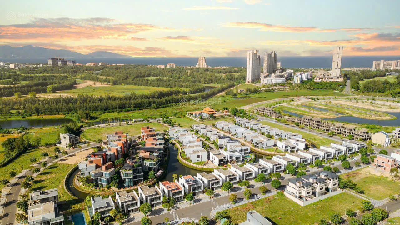 Hàng hiếm biệt thự Victoria 349,8m2 vị trí quy hoạch vàng giá chỉ 19.1 tỷ cơ hội lời 25%, sổ sẵn