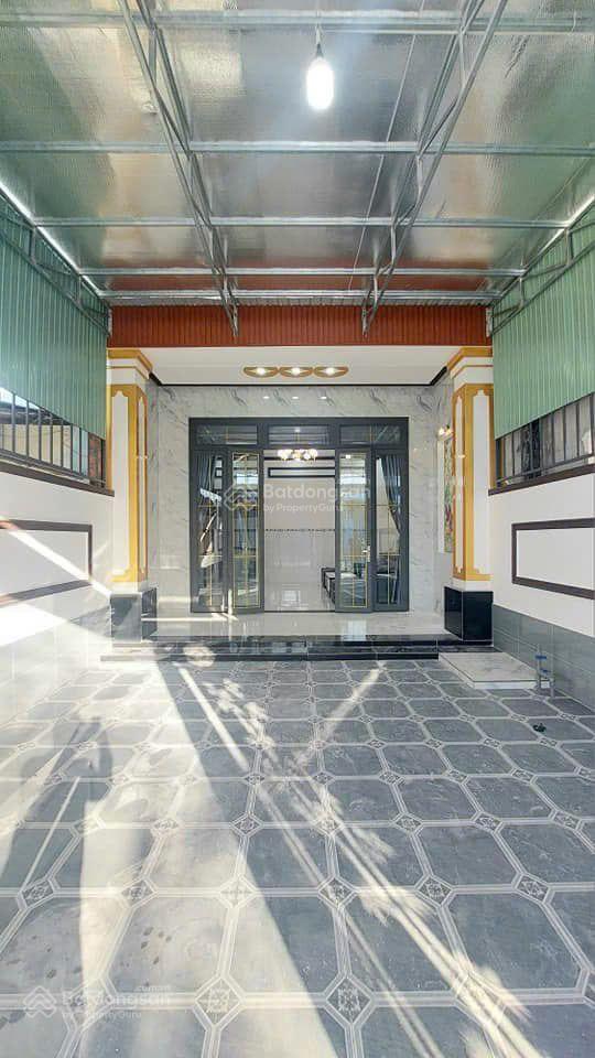 Bán nhà cấp 4 sổ hồng riêng diện tích 100m2, gần chợ Bà Lát giá 720triệu