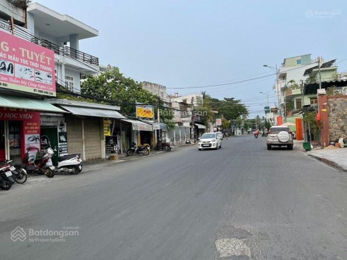 Bán nhà mặt phố Đặng Tất, 150 triệu / m2, 299.4 m2, uy tín, chính chủ, Nha Trang, Khánh Hòa