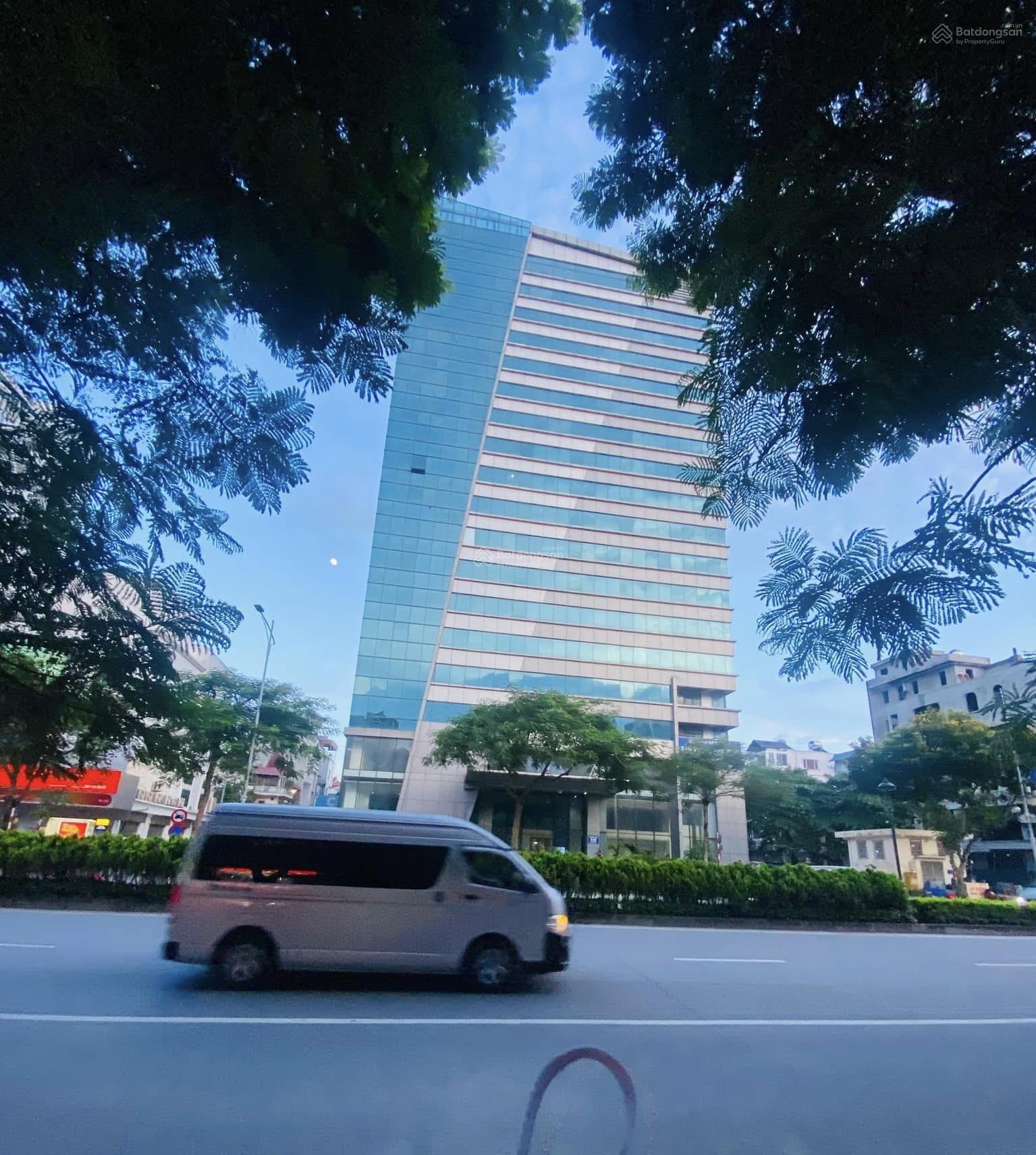 Chính Chủ Bán Tòa Nhà Nguyễn Văn Cừ - 9 Tầng 150m², Kinh Doanh Sầm Uất, Nhỉnh 35 Tỷ