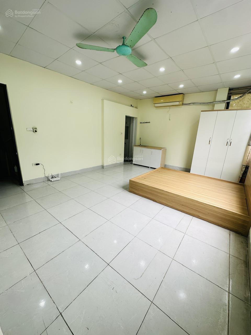 Cho thuê phòng trọ Vũ Trọng Khánh, Mỗ Lao, Phòng rộng thoáng như ảnh