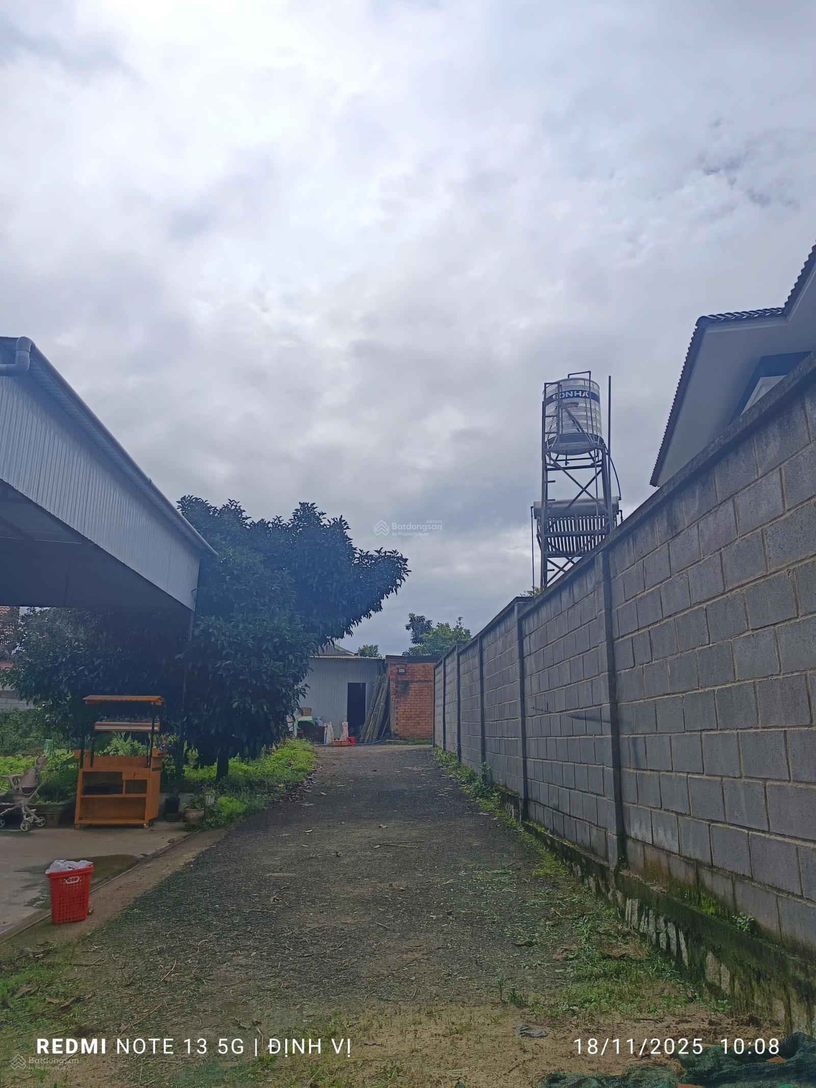 Bán gấp lô đất 135m2 - thổ cư 80m2 - ngay trung tâm Bảo Lộc Bán gấp lô đất 135m2 - thổ cư 80m2 - ngay trung tâm Bảo Lộc