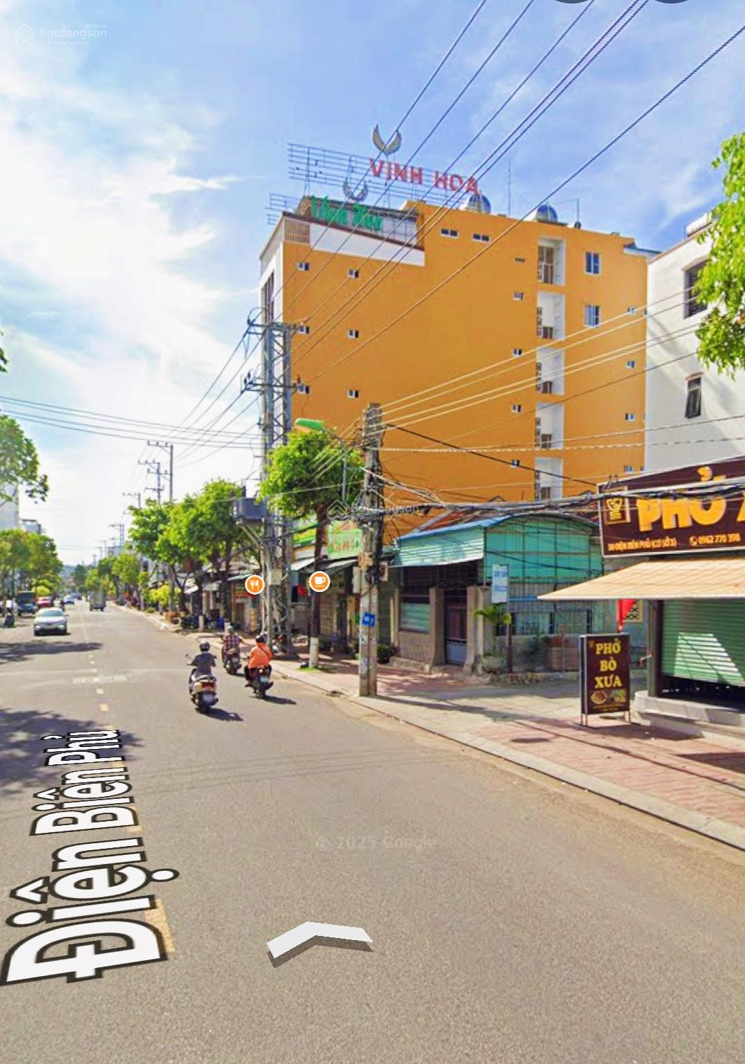 [ Mặt tiền Điện Biên Phủ _ gần Phở Xưa vài căn ] ** cách biển Ba Làng : 290m **  Giá : 14,5 tỷ