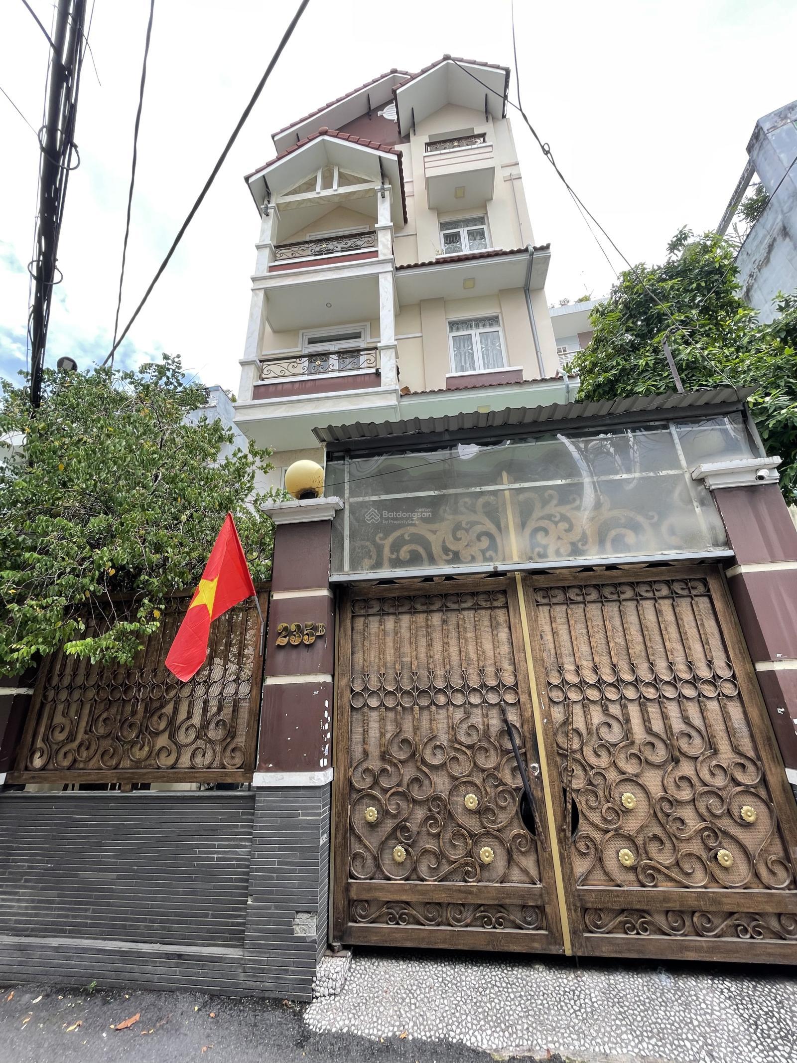 Nhà Góc 2 MT Hoàng Hoa Thám, P5, Quận Phú Nhuận DT: 6,5 x 15m 5 tầng 9PN HD 55tr giá chỉ 18,5 tỷ