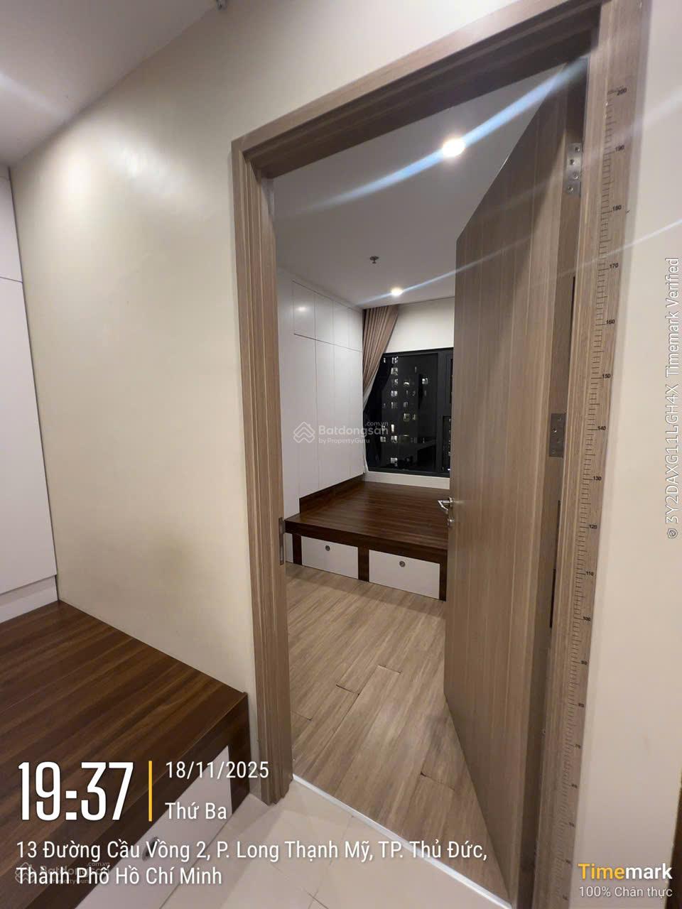 Cho thuê căn 1PN + 1 giá chỉ 7tr5/th full nội thất gỗ An Cường, tầng trung tòa S201 Cho thuê căn 1PN + 1 giá chỉ 7tr5/th full nội thất gỗ An Cường, tầng trung tòa S201