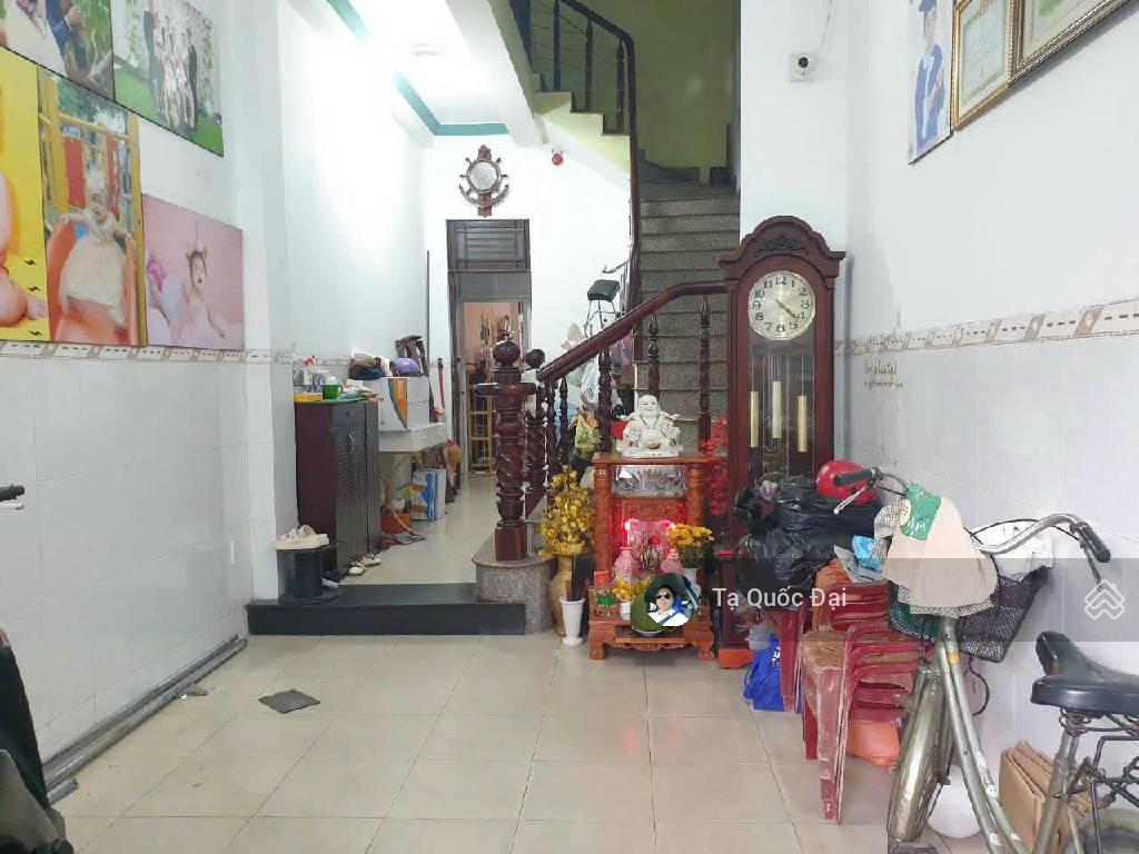 Quận 10 - mặt tiền Nguyễn Giản Thanh - nhà 2 mặt tiền - 4 tầng - 60.4m2 - 15.5 tỷ