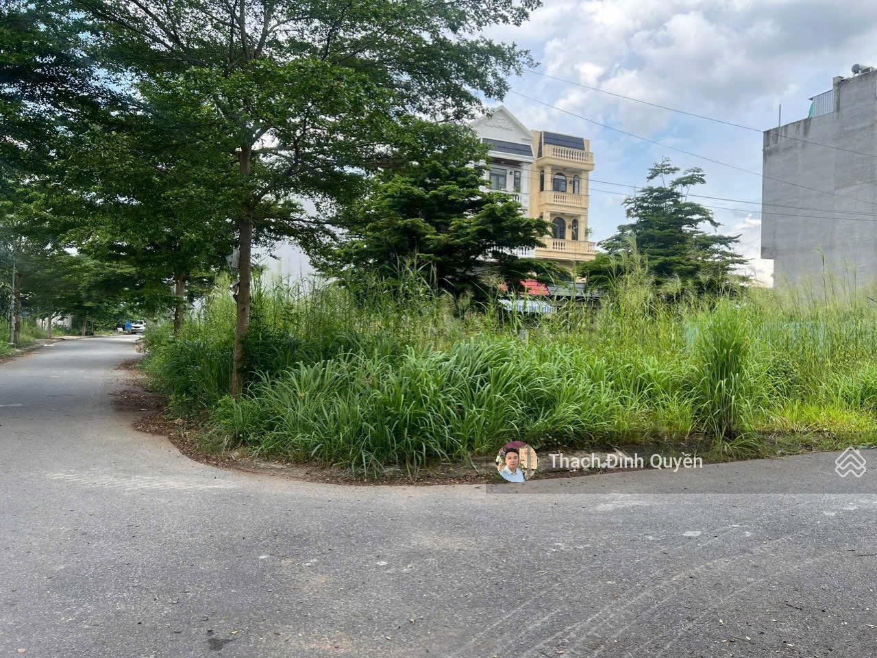 Đất thổ cư khu dân cư Rạch Tôm đường Lê Văn Lương, 8x11m, giá 3,8 tỷ