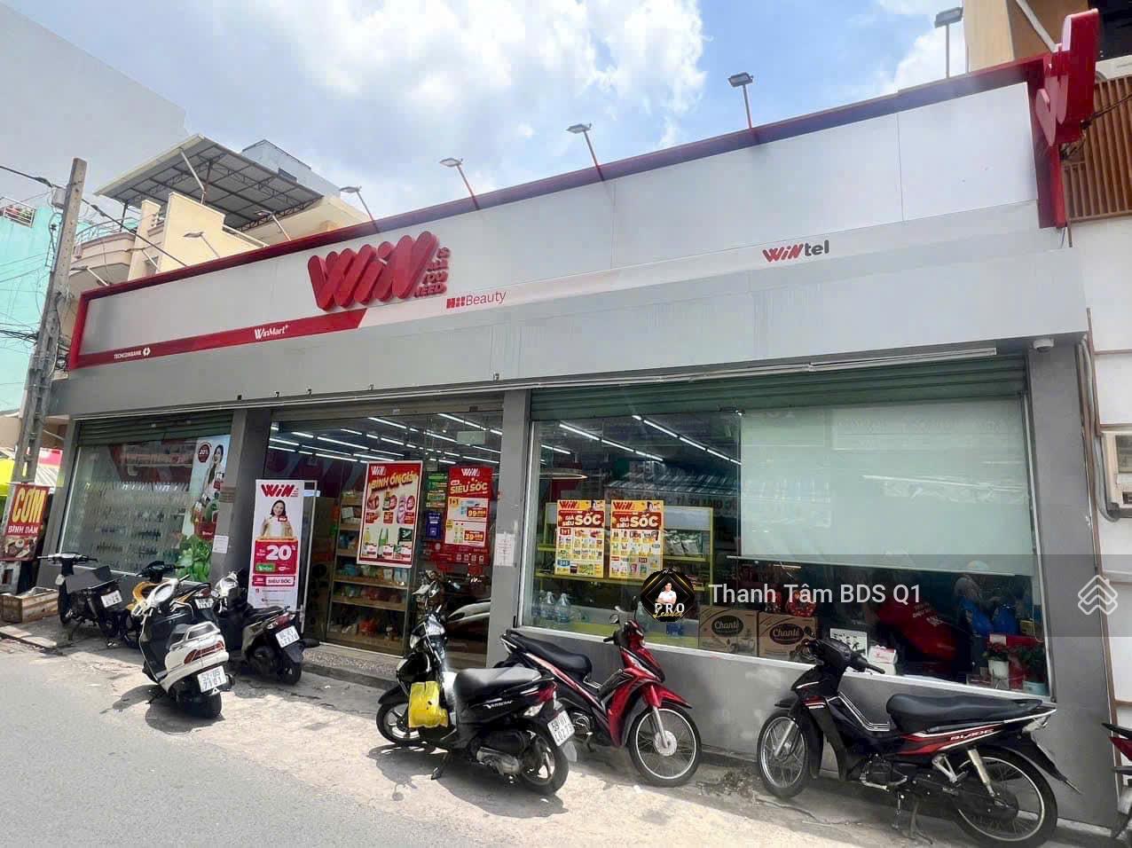 Định cư cần bán gập tòa nhà ngay mặt tiền Sư Vạn Hạnh - 8,5 x 13m - giá bán: 40 tỷ TL