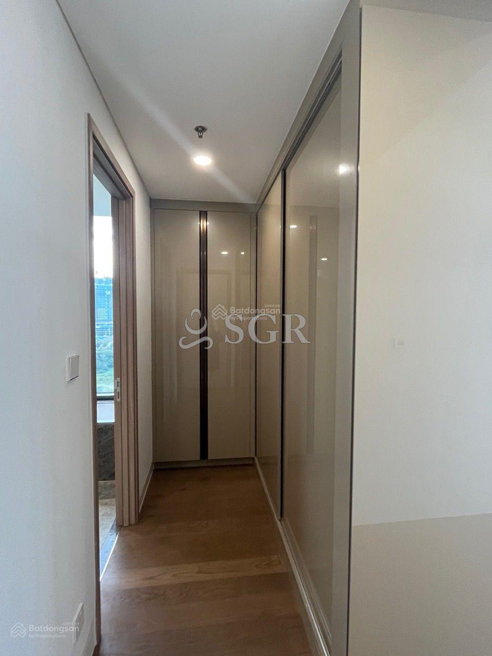 Tấn Trường: Bán nhanh 4PN - The River - tầng cao - 60 tỷ