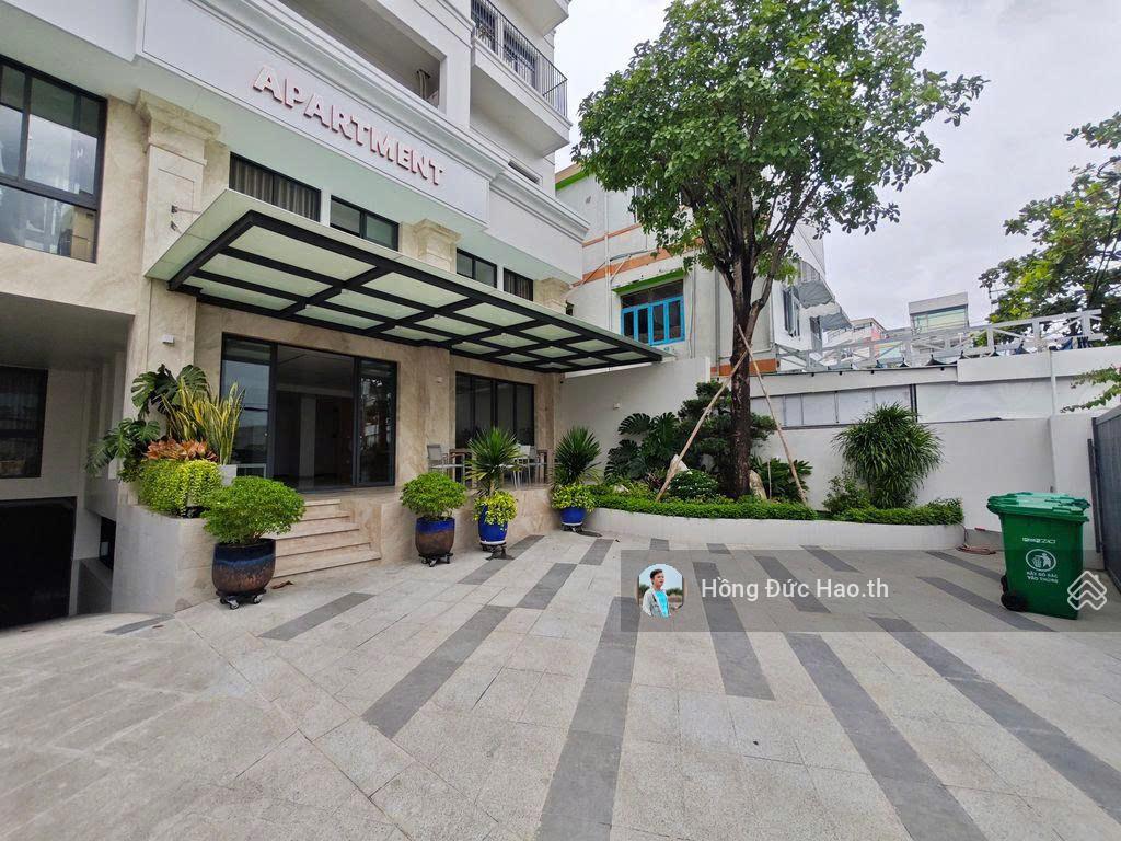 Bán Tòa CHDV Lý Phục Man, Bình Thuận, Quận 7. DT: 12x45m. Hầm - 7 tầng HĐT: 750 triệu. Giá: 140 tỷ