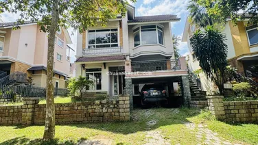 Tôi Bán Biệt Thự Sân Vườn Thảo Nguyên Q9 | 16x24 | 3 Lầu Giao Thô Tiện Decor Theo Ý