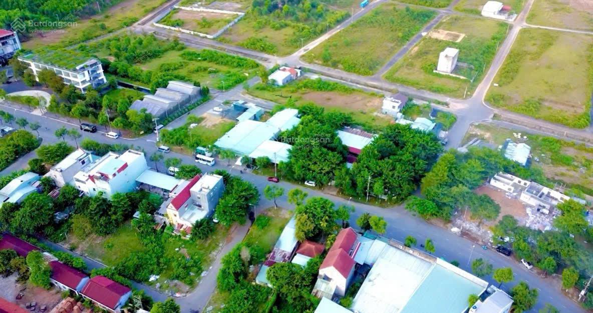 Bán đất mặt tiền đường DT 602. Dưới chân Bà Nà Hilss. Diện tích 180m2