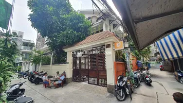 BIỆT THỰ GÓC 2 MẶT TIỀN HIẾM CÓ GIỮA LÒNG QUẬN 10. DT: 11.2x15m. giá tốt 37 tỷ . LH 0931 456 ***