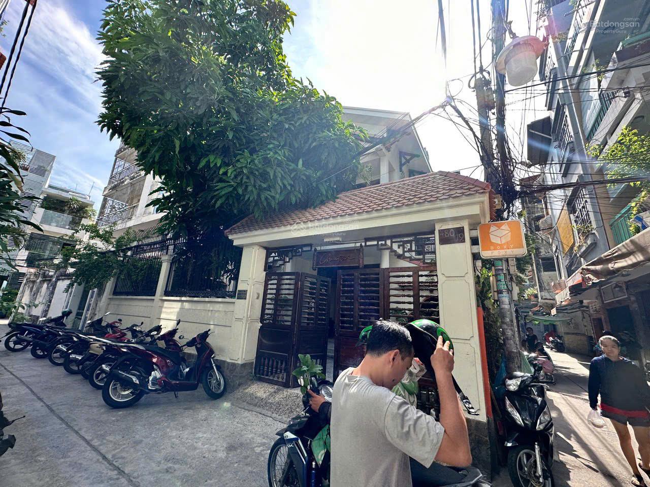 BIỆT THỰ GÓC 2 MẶT TIỀN HIẾM CÓ GIỮA LÒNG QUẬN 10. DT: 11.2x15m. giá tốt 37 tỷ . LH 0931 456 ***