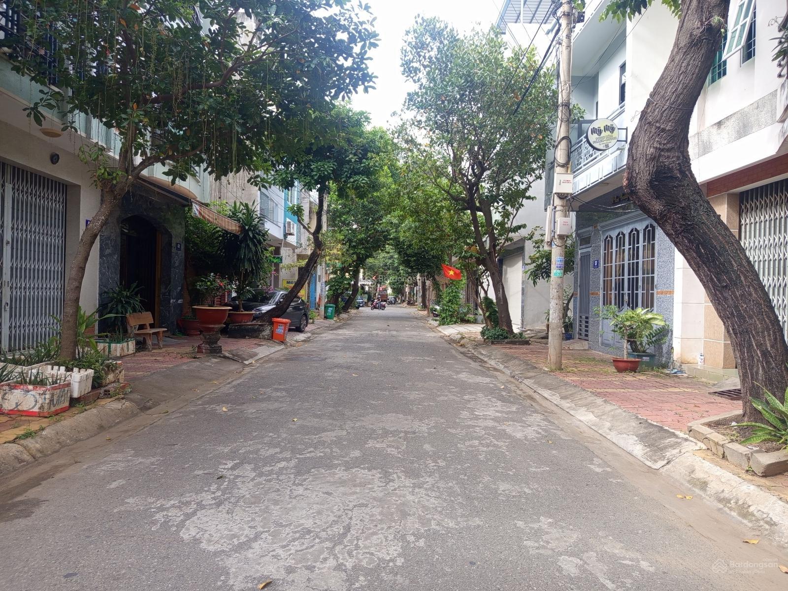 (Đầu tư ngay) đất mặt tiền kđt Chí Linh 72m2 chỉ 7,2 tỷ vị trí đẹp hiếm xem ngay kẻo lỡ