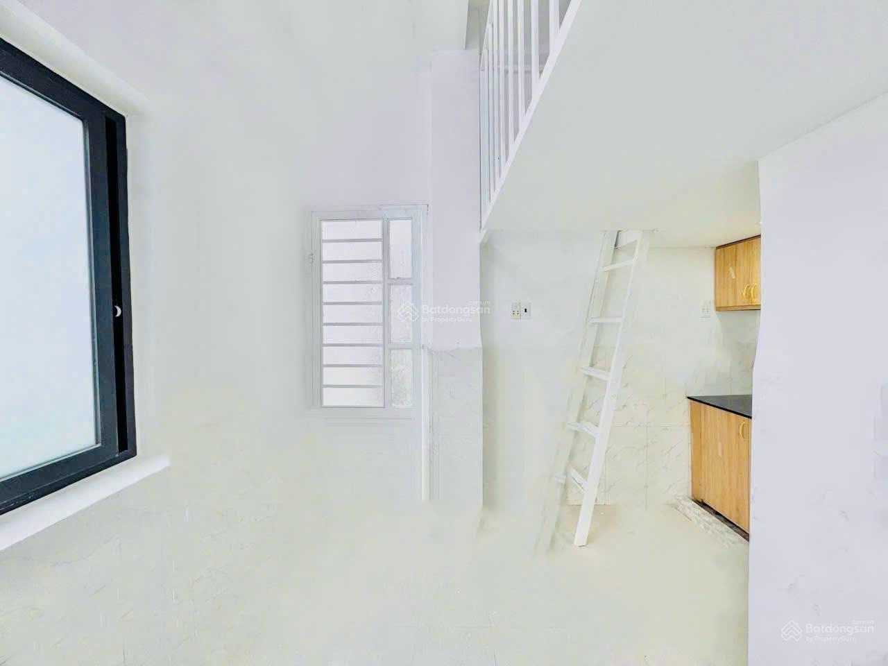 Bán nhà mặt tiền đường Tân Tạo, DT 15x20m, đúc 1 trệt 7 lầu bán 49 tỷ LH 0946 567 *** Hiểu