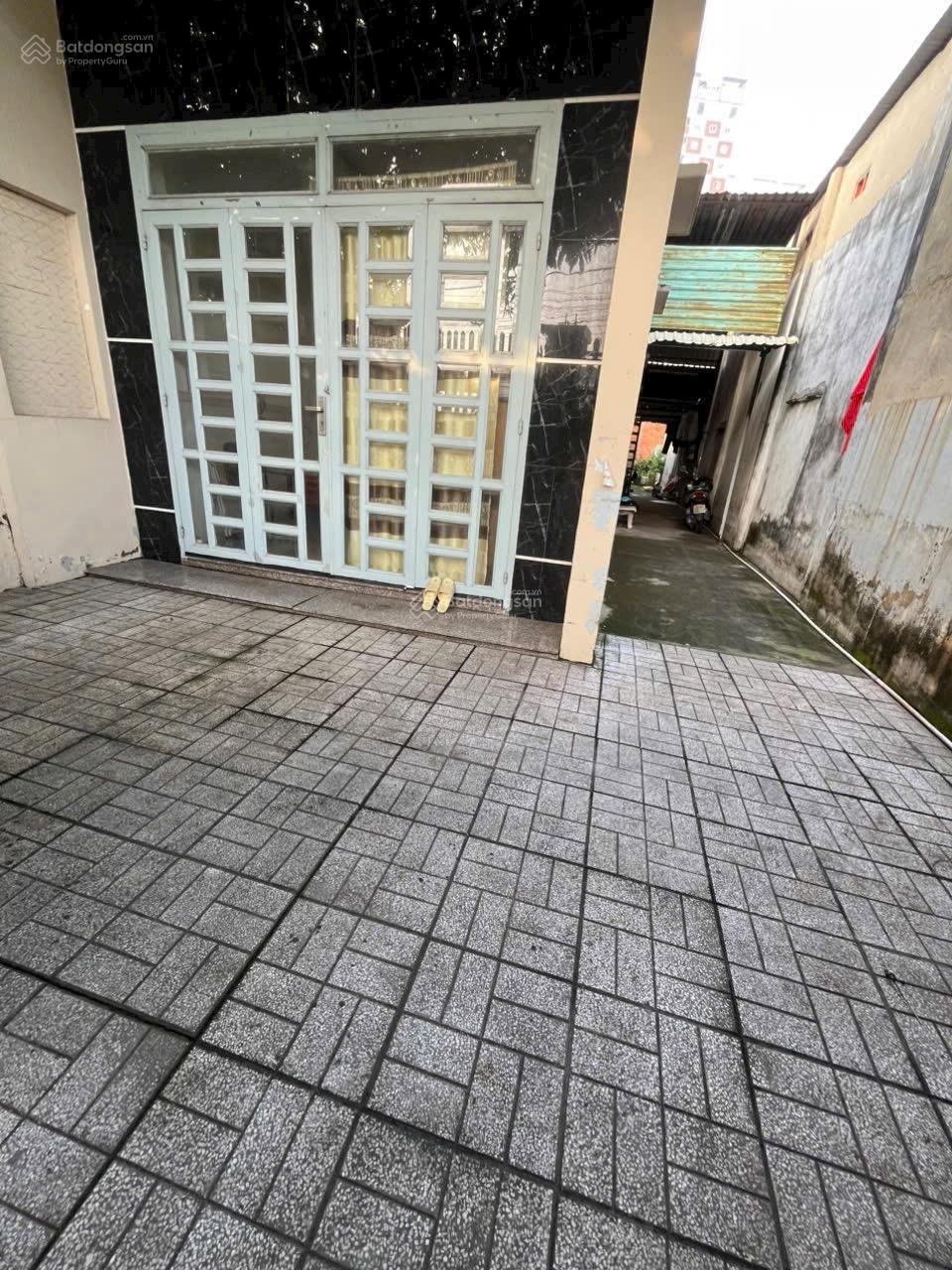 Nhà cấp 4 đường Tô Ngọc Vân 170m2 gần chợ Tam Hà Bv Thủ Đức sổ hồng riêng chỉ 40tr/m2