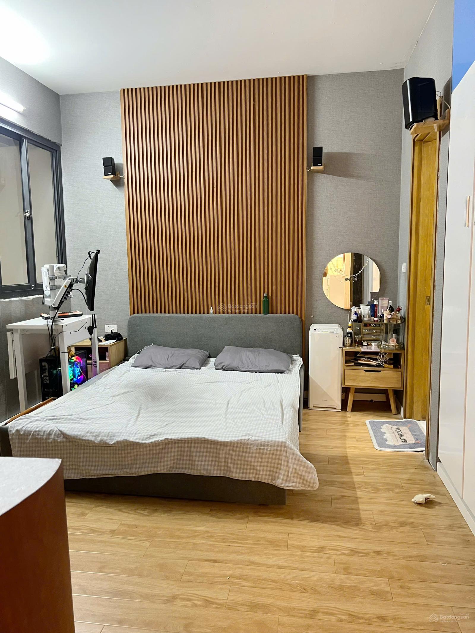 Rẻ nhất khu, Bán CHCC Roman Plaza, 78m 2N2Vs, tầng trung, full nội thất, giá chỉ 7 tỷ