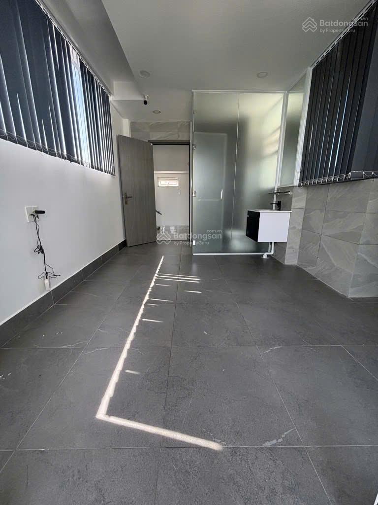 Bán nhà Bình Trị Đông 4 x 10m, 5 tầng chỉ 6 tỷ