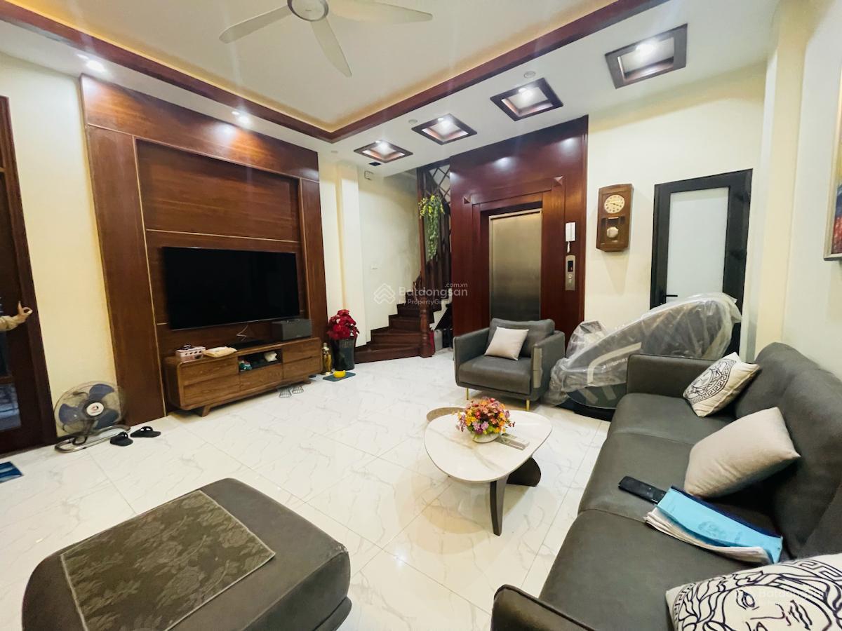 Bán nhà đẹp 6 tầng thang máy phố Hào Nam - ngõ thông trước cổng ô tô - nhà xây đẹp ở luôn - sổ đẹp