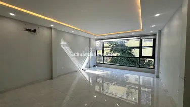 Cho thuê văn phòng sạch đẹp tại Thanh Bình - Mỗ Lao, 50m2/tầng, thông sàn