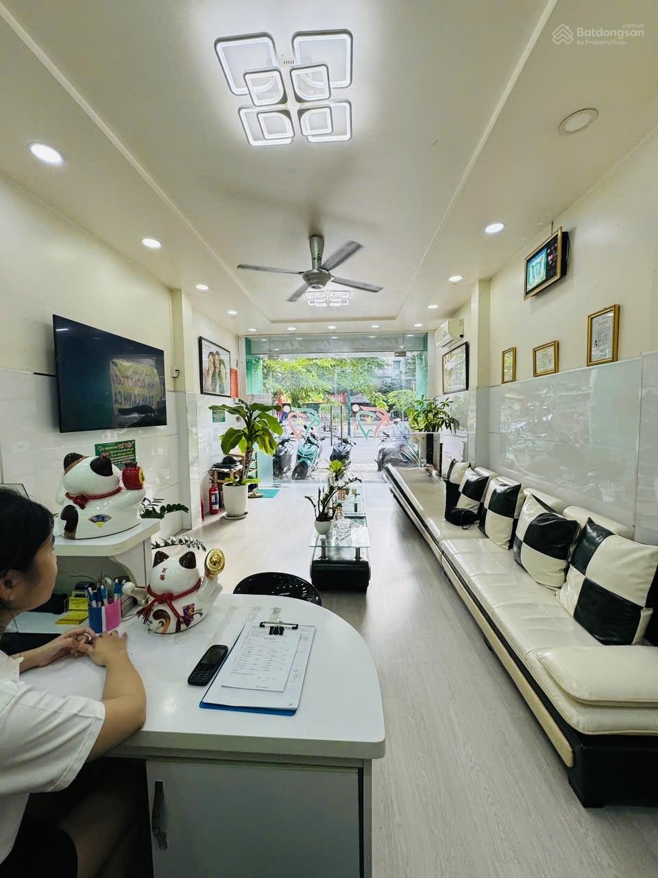 Cực hiếm MT Dương Quảng Hàm P5 GV 4x15m hầm 3 tầng nhà đẹp giá 13 tỷ TL, 0984 328 *** Cực hiếm MT Dương Quảng Hàm P5 GV 4x15m hầm 3 tầng nhà đẹp giá 13 tỷ TL, 0984 328 ***