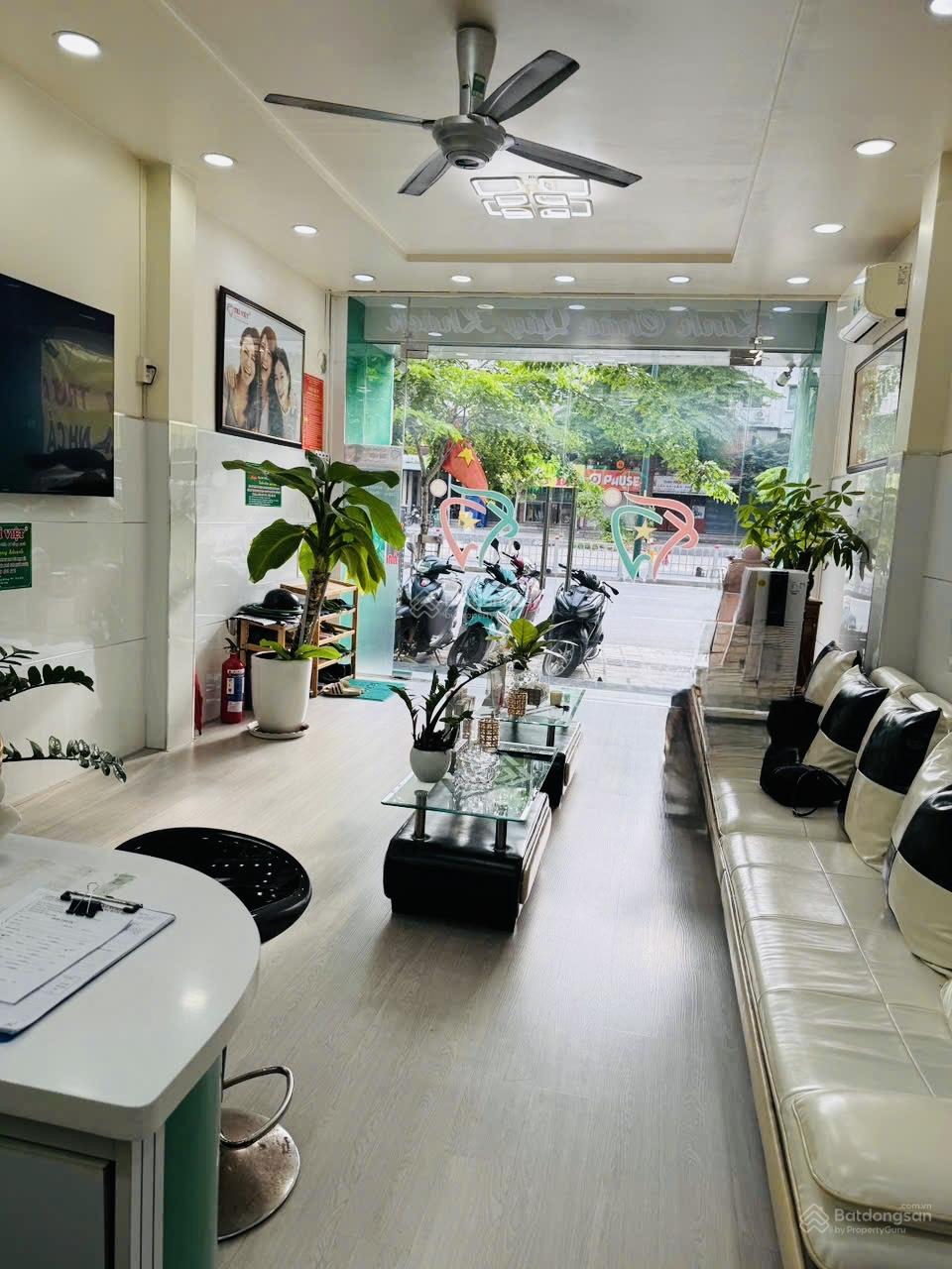 Cực hiếm MT Dương Quảng Hàm P5 GV 4x15m hầm 3 tầng nhà đẹp giá 13 tỷ TL, 0984 328 *** Cực hiếm MT Dương Quảng Hàm P5 GV 4x15m hầm 3 tầng nhà đẹp giá 13 tỷ TL, 0984 328 ***