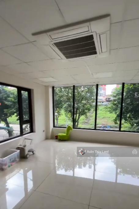 CHO THUÊ MẶT BẰNG VĂN PHÒNG PHỐ NGỌC LÂM DIỆN TÍCH 120M2/SÀN MẶT TIỀN 6M, CẦU THANG CUỐI CHO THUÊ MẶT BẰNG VĂN PHÒNG PHỐ NGỌC LÂM DIỆN TÍCH 120M2/SÀN MẶT TIỀN 6M, CẦU THANG CUỐI