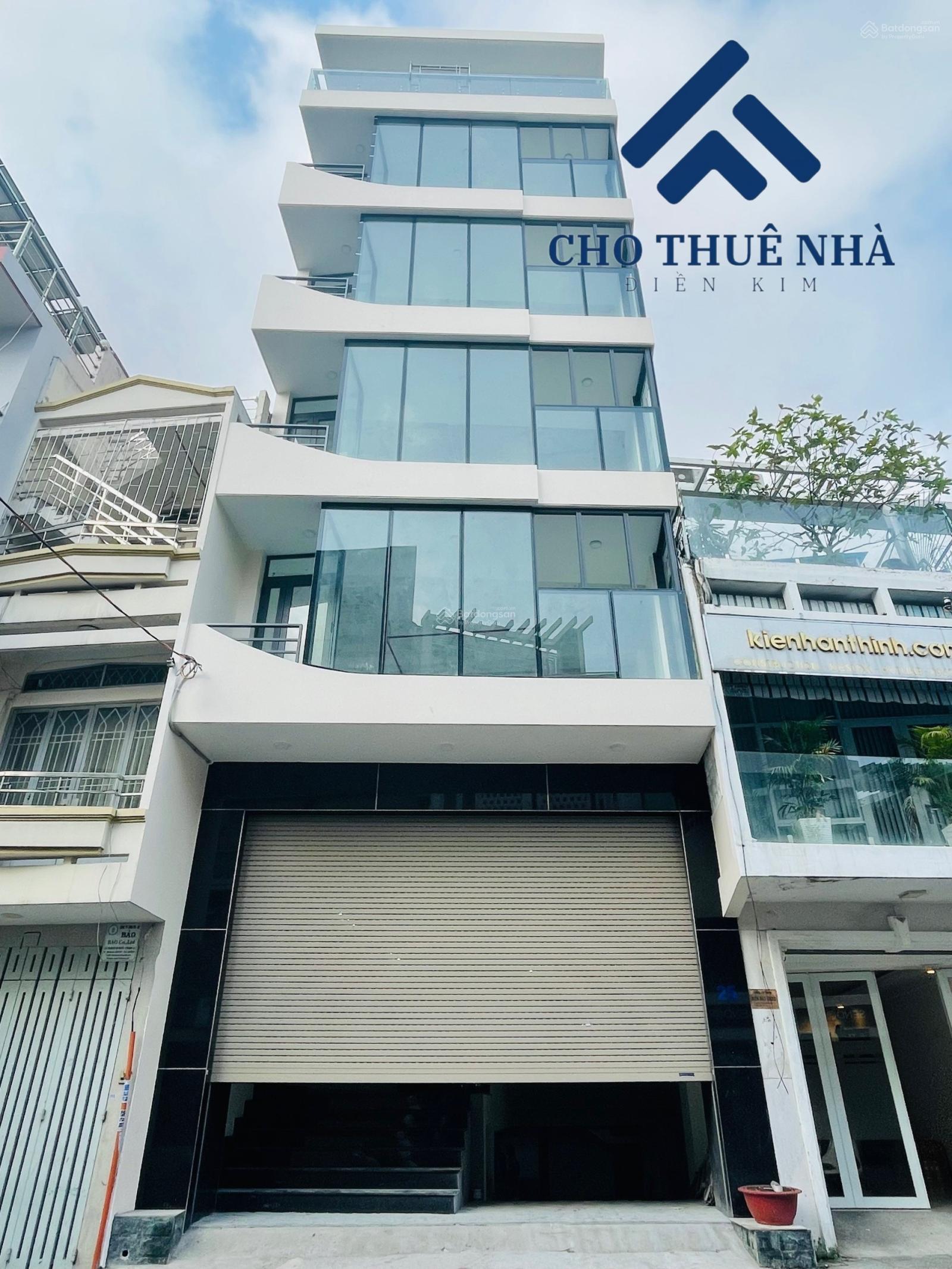 Cho thuê nhà đường Nguyễn Thái Bình, DT: 6x20m 1 hầm 5 tầng