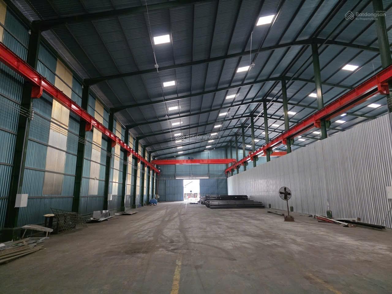 Cho thuê kho xưởng đường Quốc Lộ 1A. Bến Lức - Nhà Xưởng: 1.400m2 đến 5.000m2 - Giá: 65 nghìn/m2