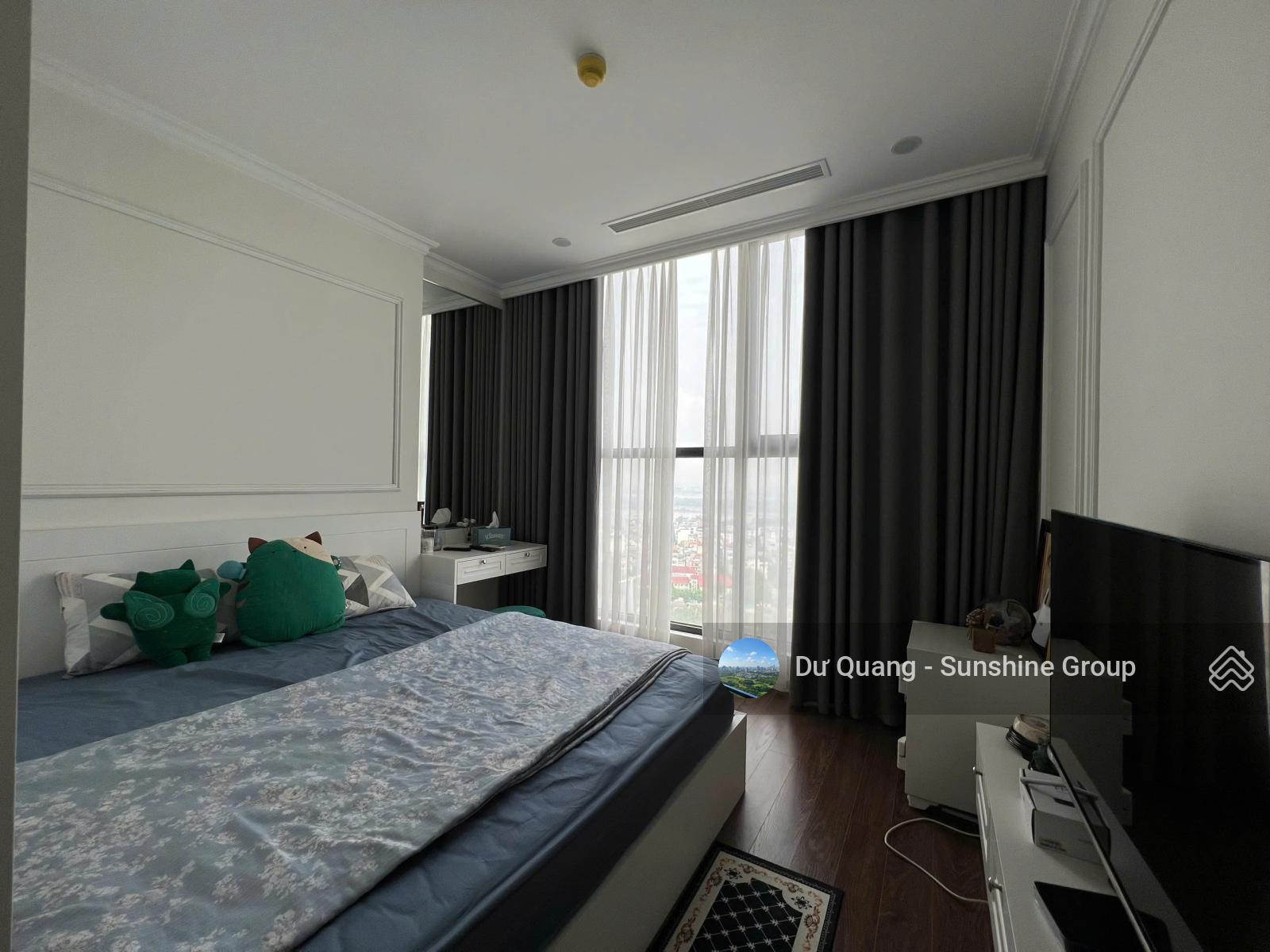 Bán căn Sunshine Riverside 2 ngủ + 2WC - view sông + cầu Nhật Tân - 63,8 m2 - full đồ đẹp + sổ đỏ Bán căn Sunshine Riverside 2 ngủ + 2WC - view sông + cầu Nhật Tân - 63,8 m2 - full đồ đẹp + sổ đỏ