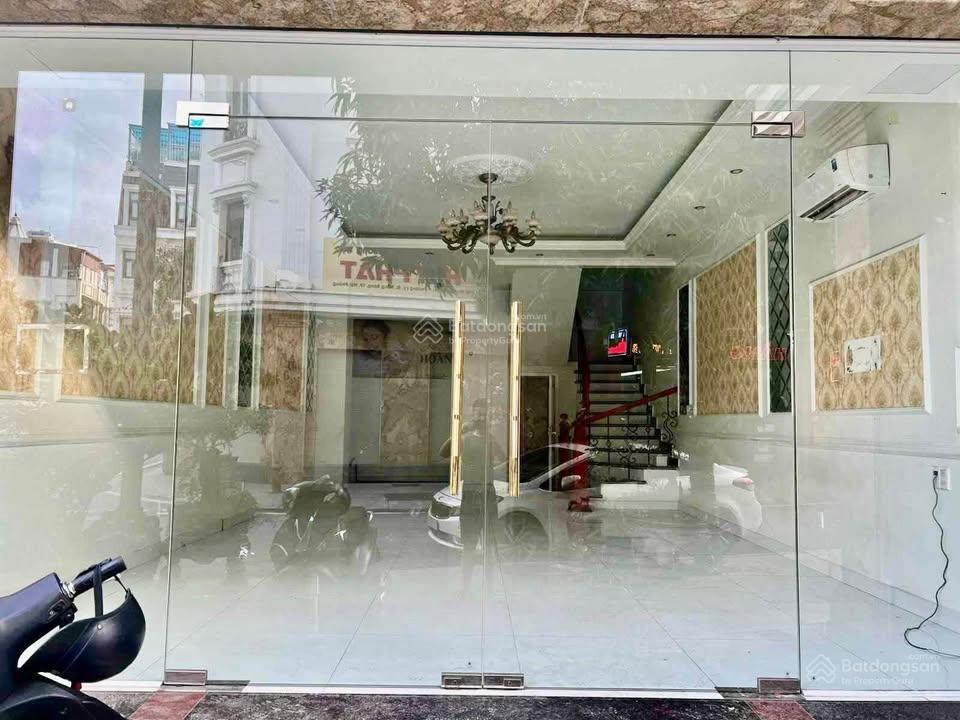 Chính chủ bán nhà 9 tầng 180m², MT 9 m - Ngọc Thụy, Long Biên - 29 tỷ