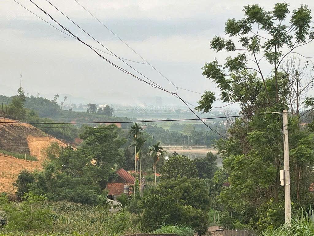 Đất nghỉ dưỡng Minh Quang gần đường Tỉnh Lộ, gần hồ lớn tự nhiên, view núi, view sông Đà thoáng đẹp