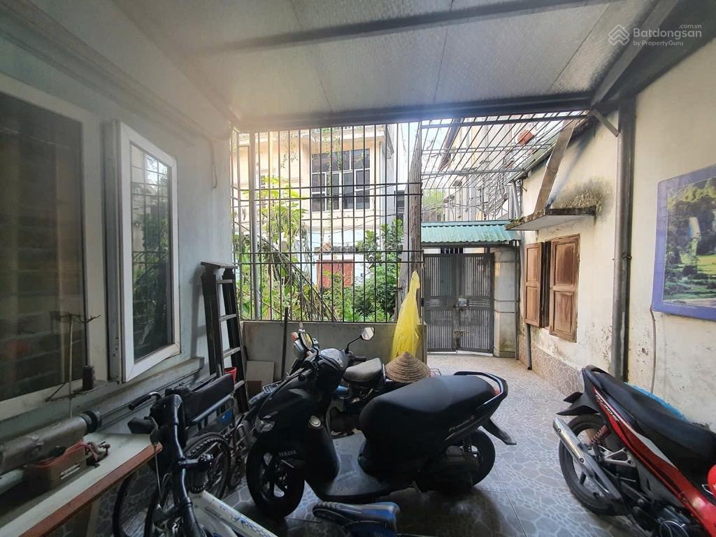 Bán nhà 3 tầng ngõ 406 Âu Cơ, Tây Hồ, Hà Nội. DT: 60m2. MT: 5m. Giá bán: 9.6 tỷ