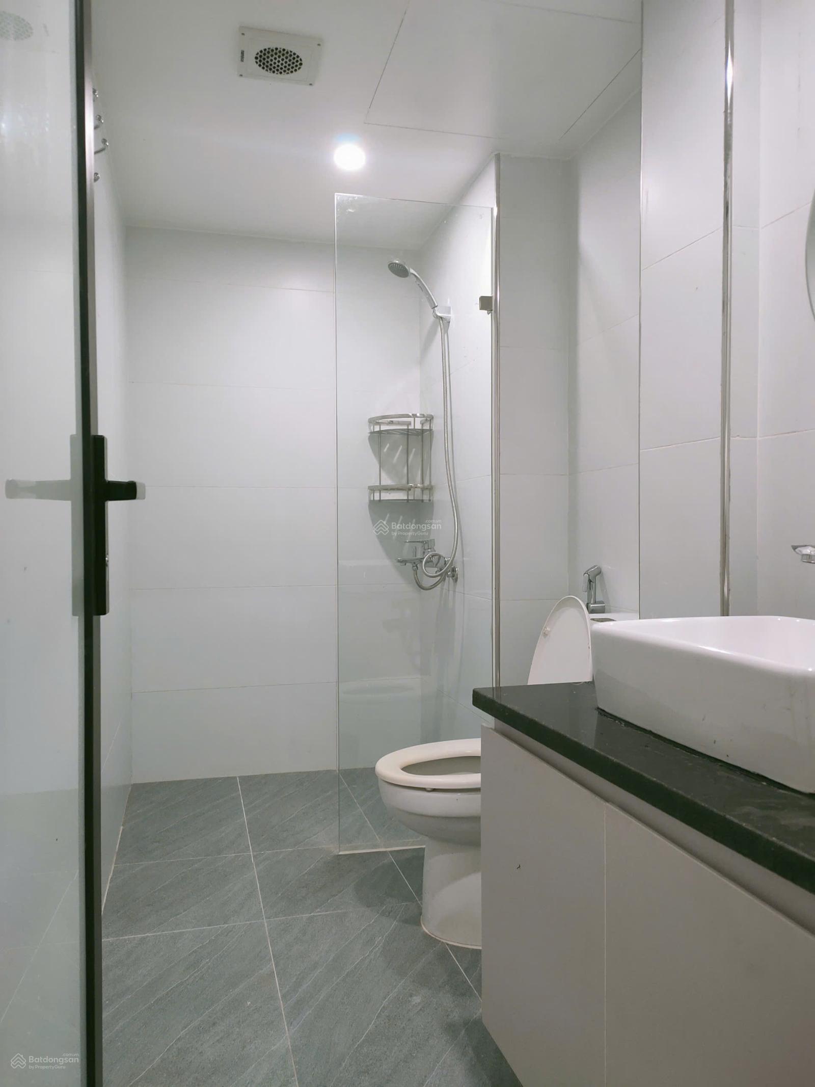 Cho thuê căn hộ CCMN khép kín full nội thất tại số 28 ngõ 2 Nguyên Hồng