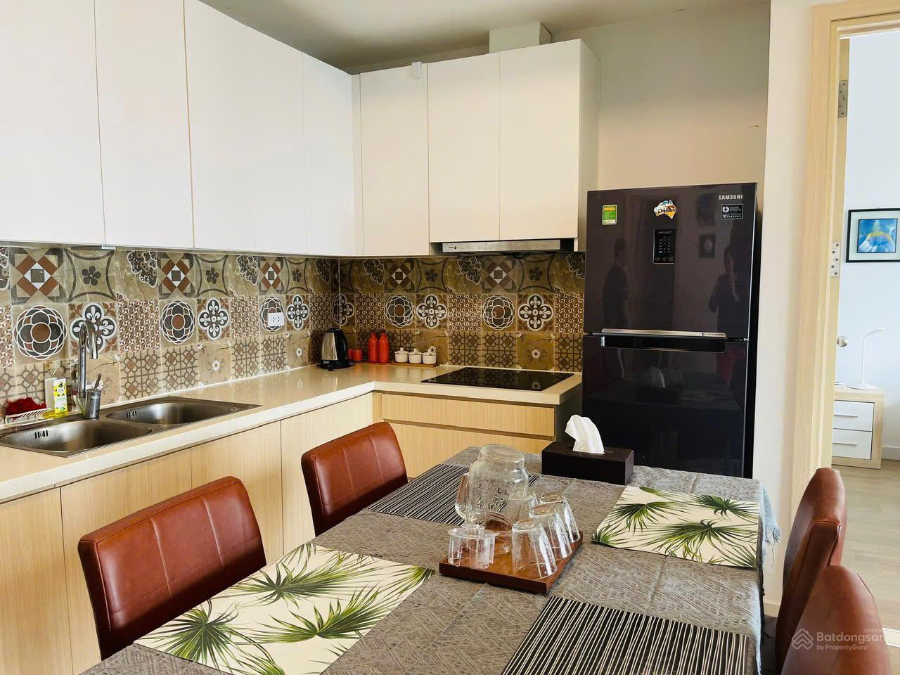 Bán căn 2PN Webbay Ecopark, 61m², giá 4.350 tỷ, view đẹp Bán căn 2PN Webbay Ecopark, 61m², giá 4.350 tỷ, view đẹp