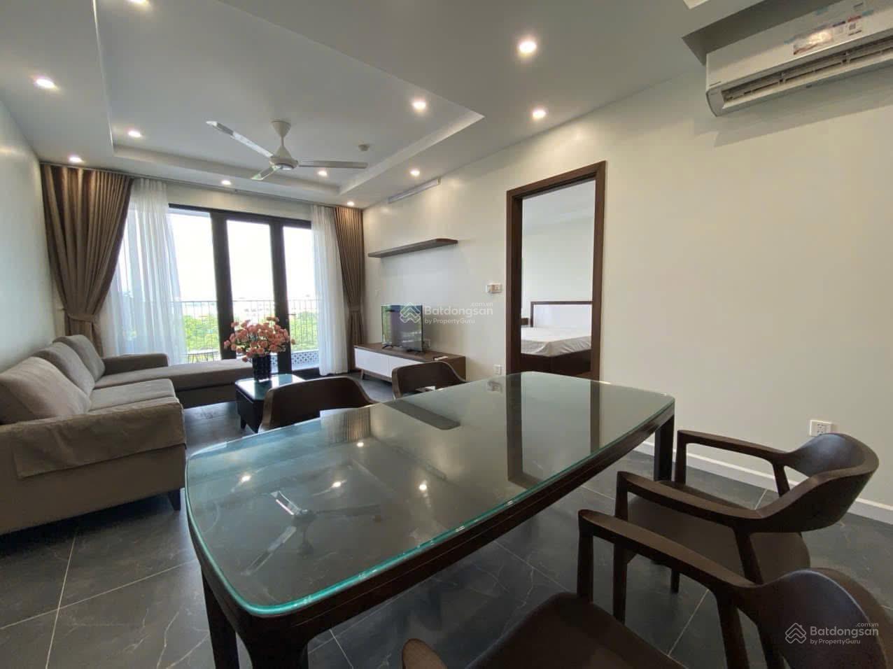 Bán toà nhà Aparment Phố Nguyên Hồng: 100m2,8 tầng,mt:5m.Giá:41tỷ.LH:0888 999 ***