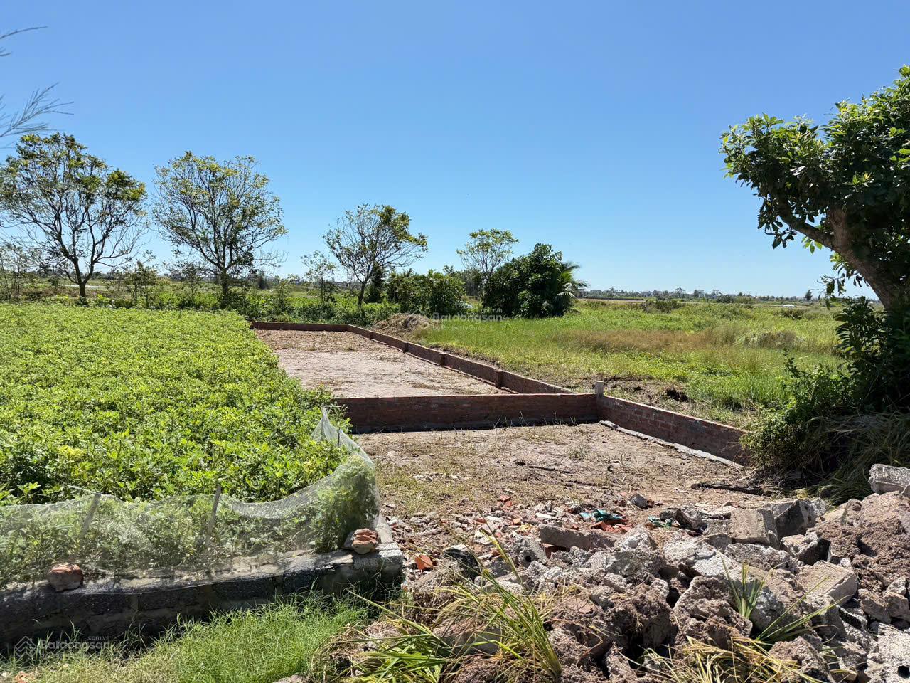 Bán lô đất trung tâm Quất Lâm mặt tiền 5m, sổ đỏ sẵn, giá 2.1 tỷ, LH 0902 171 *** Bán lô đất trung tâm Quất Lâm mặt tiền 5m, sổ đỏ sẵn, giá 2.1 tỷ, LH 0902 171 ***